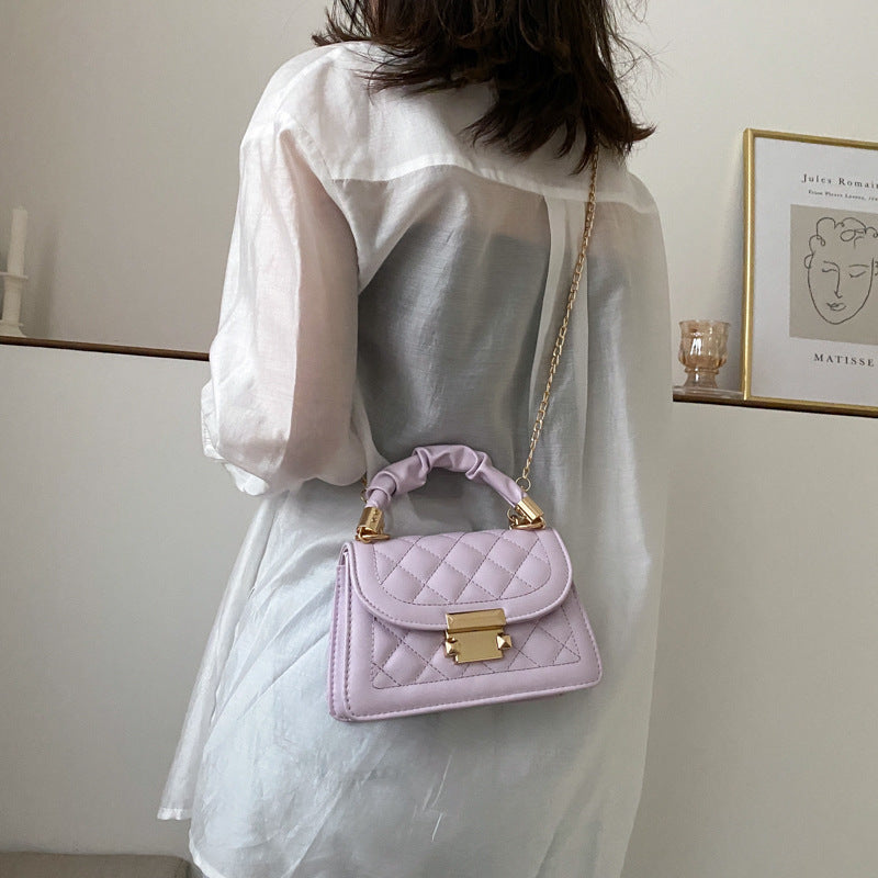 Sac à main pour femme avec bandoulière en chaîne
