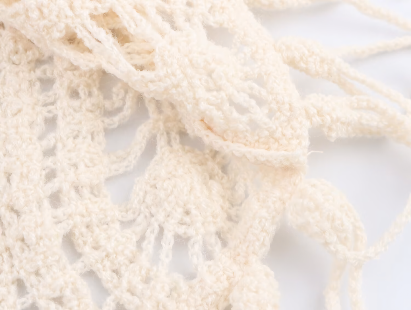 Luneva™ – Cardigan Élégance Serein