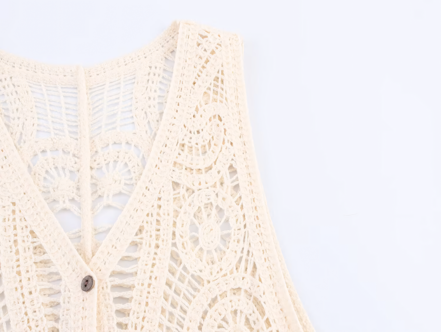 Luneva™ – Cardigan Élégance Serein