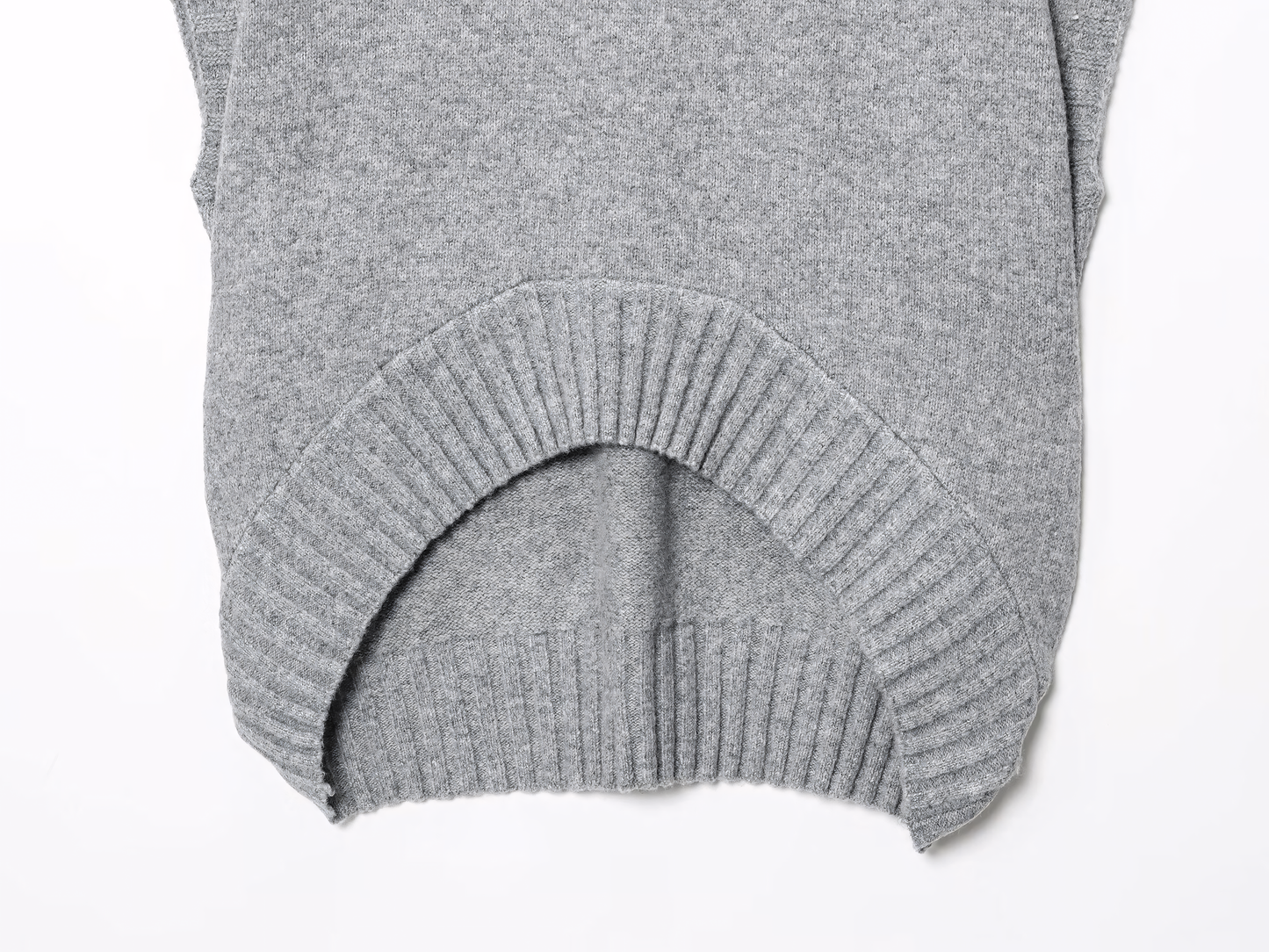 Luneva™ – Élodianne DrapeKnit Cape Vest