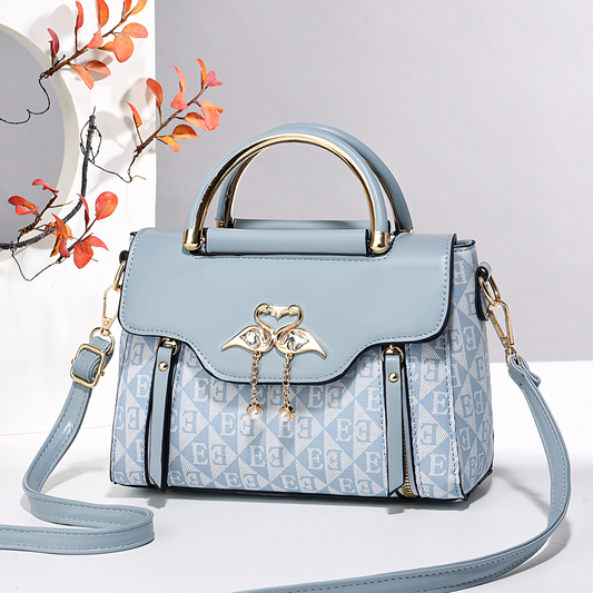 Luxurious ladies' bag “Swan Dream”