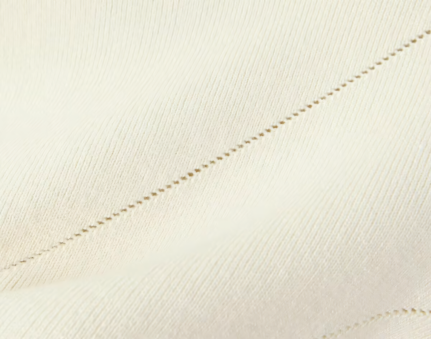 Luneva™ – Fleur Ruffle Knit