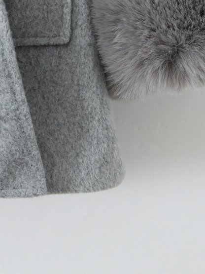 Luneva™ Lupivane Kapuzenmantel